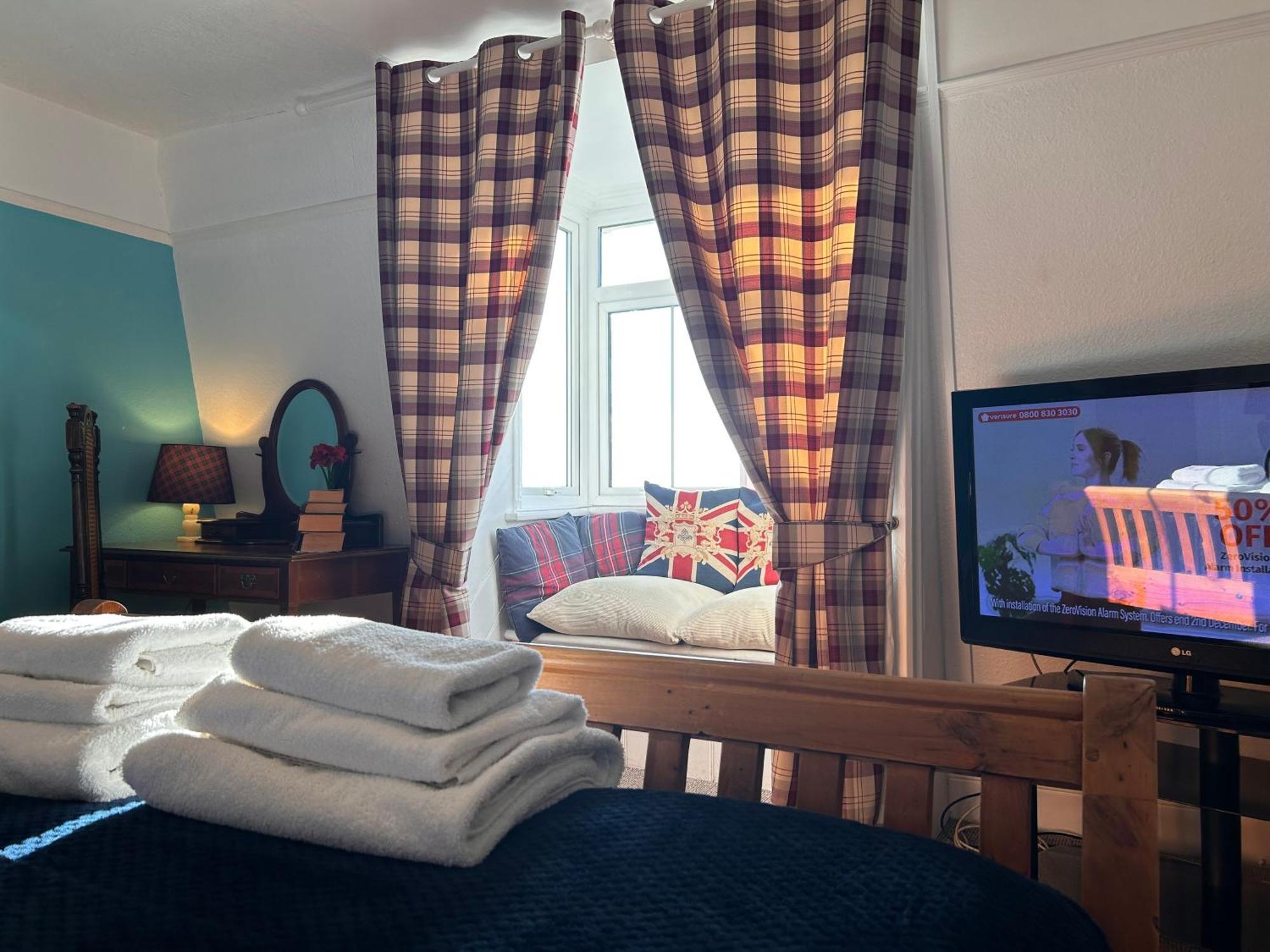 Clarence Quarters Self-Catering Guest House Портцмаус Экстерьер фото